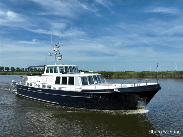 Vripack Stentor 1800 - Explorer